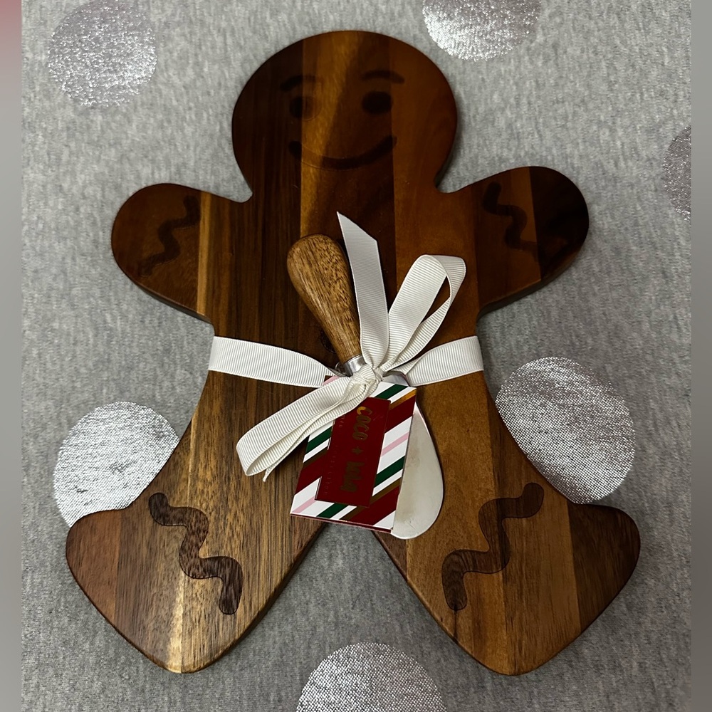 Coco + Lola Gingerbread Cheese Board & Spreader Set